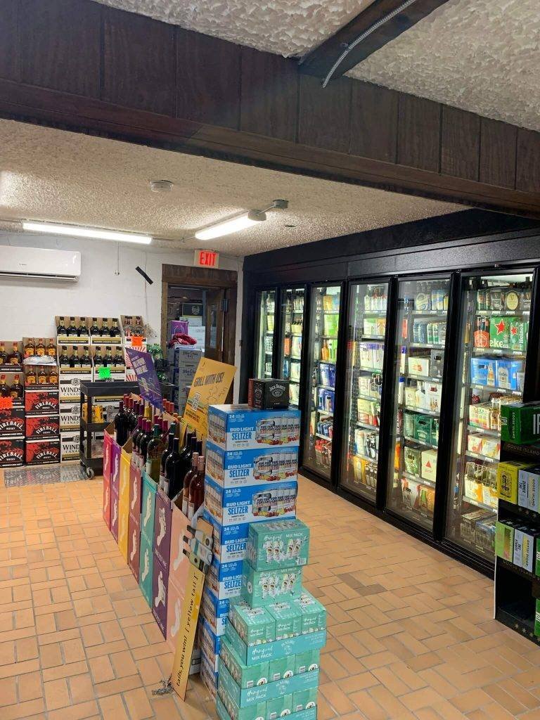 liquor store buildout
